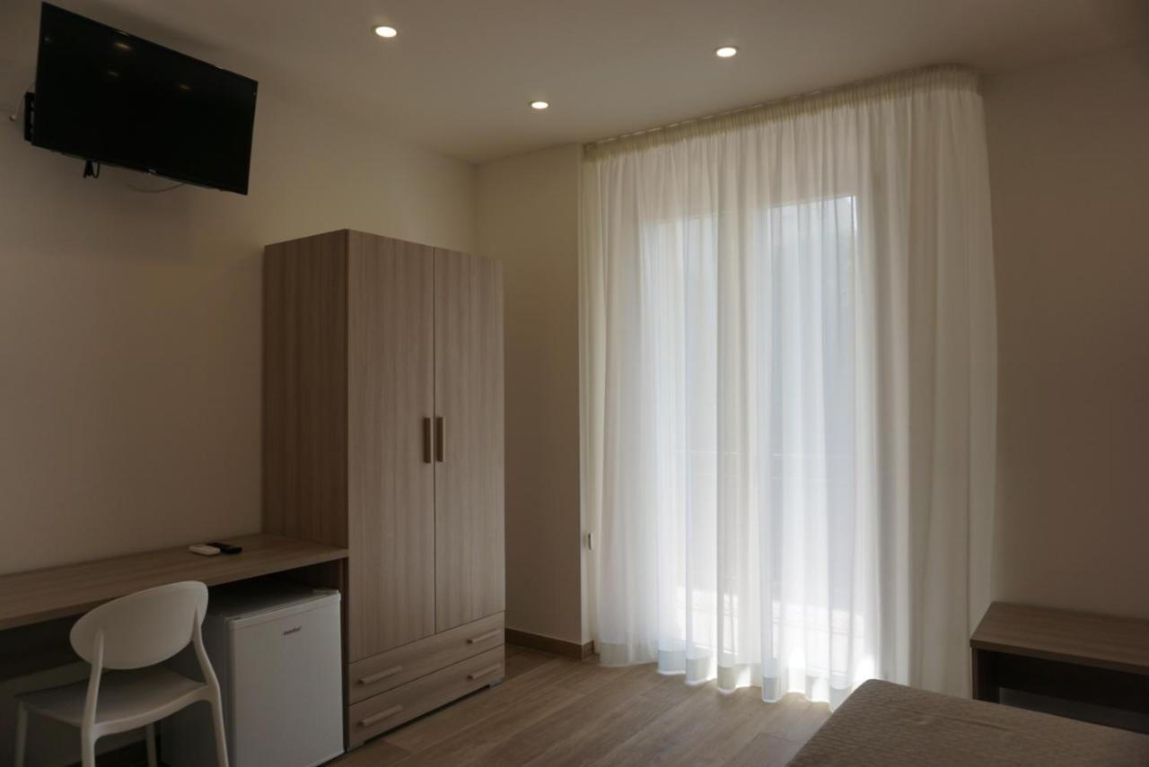 Azzisa Holidays Suite Palermo Eksteriør bilde